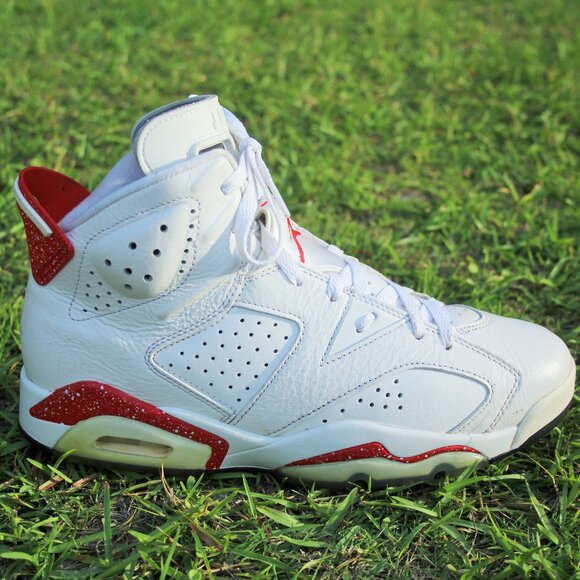 Size 9 - Jordan 6 White and University Red 2022 - Picture 6 of 14